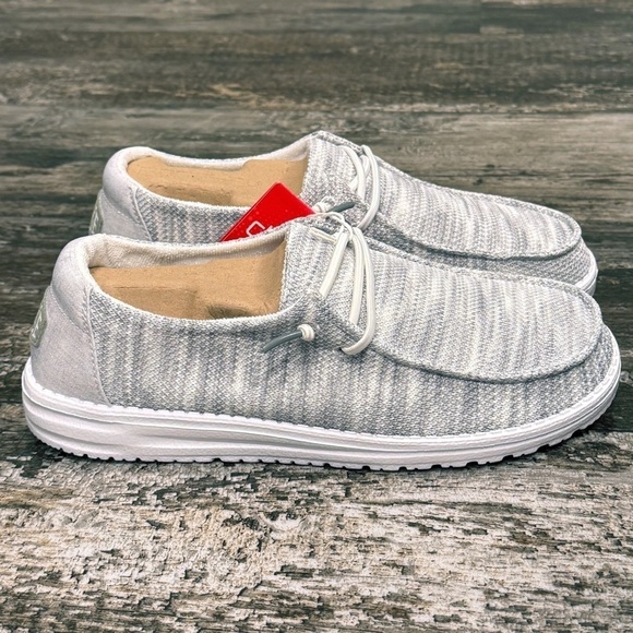 Hey Dude Wendy Sox Slip On Shoes Comfy Glacier Grey Womens‎ Size 6 NEW - Picture 2 of 10